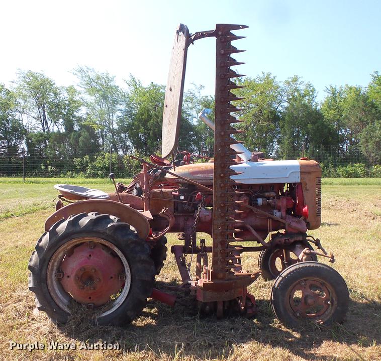 image for item EV9046 Farmall Super A1 tractor