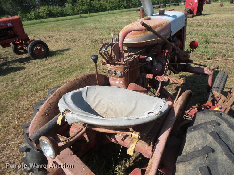 image for item EV9046 Farmall Super A1 tractor