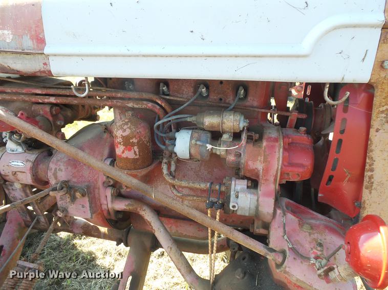 image for item EV9046 Farmall Super A1 tractor