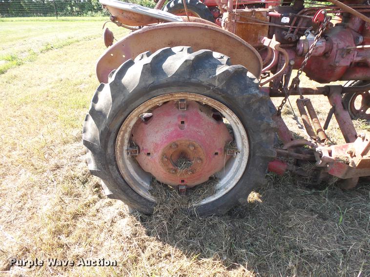 image for item EV9046 Farmall Super A1 tractor