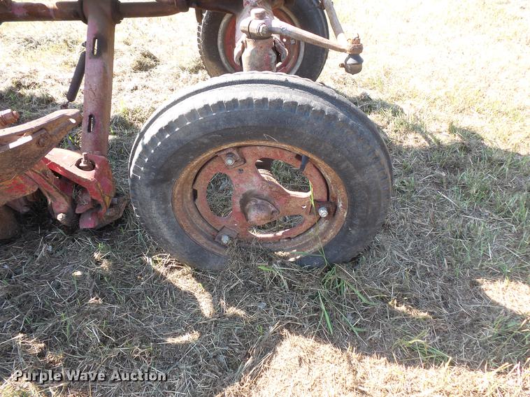 image for item EV9046 Farmall Super A1 tractor