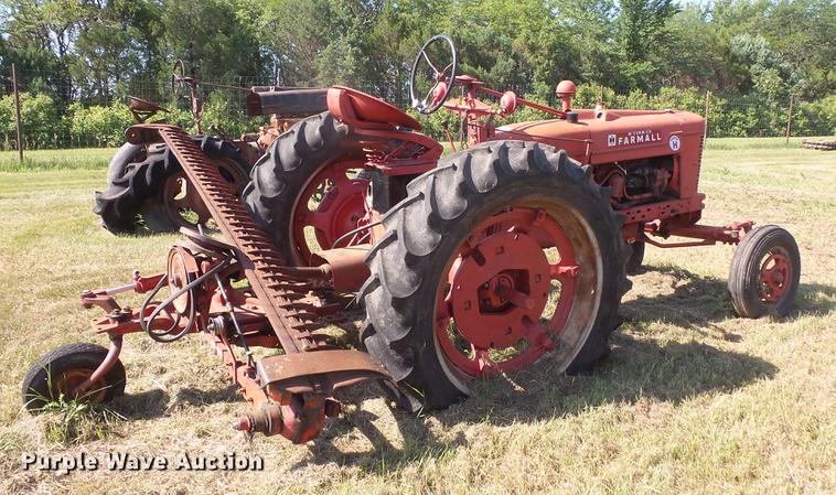image for item EV9047 Farmall Super H tractor
