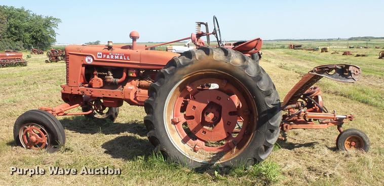 image for item EV9047 Farmall Super H tractor