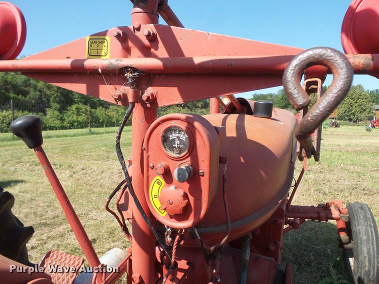 image for item EV9047 Farmall Super H tractor