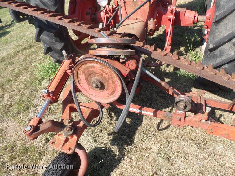 image for item EV9047 Farmall Super H tractor