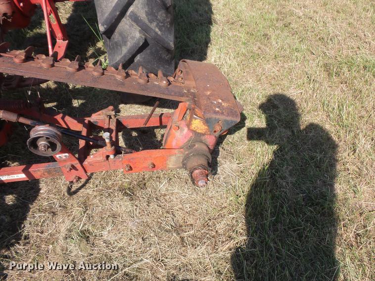 image for item EV9047 Farmall Super H tractor
