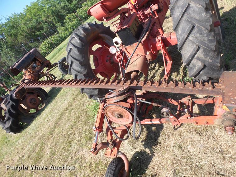 image for item EV9047 Farmall Super H tractor