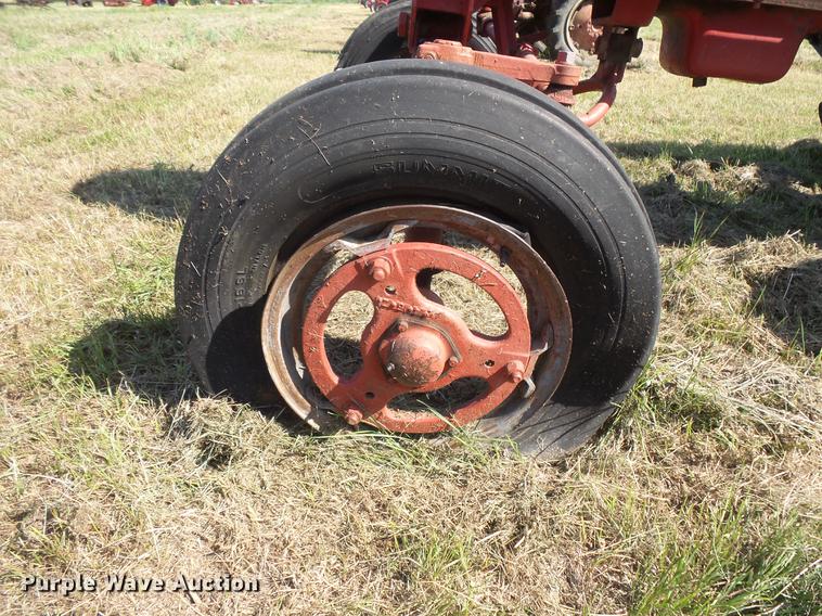 image for item EV9047 Farmall Super H tractor