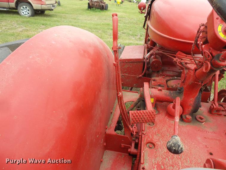 image for item EV9049 McCormick Super W6-TA tractor