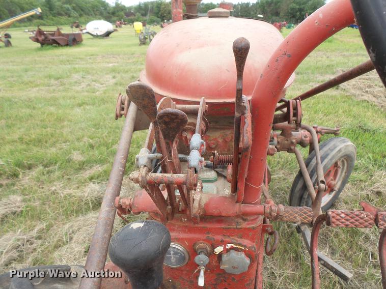 image for item EV9050 Farmall Super A tractor
