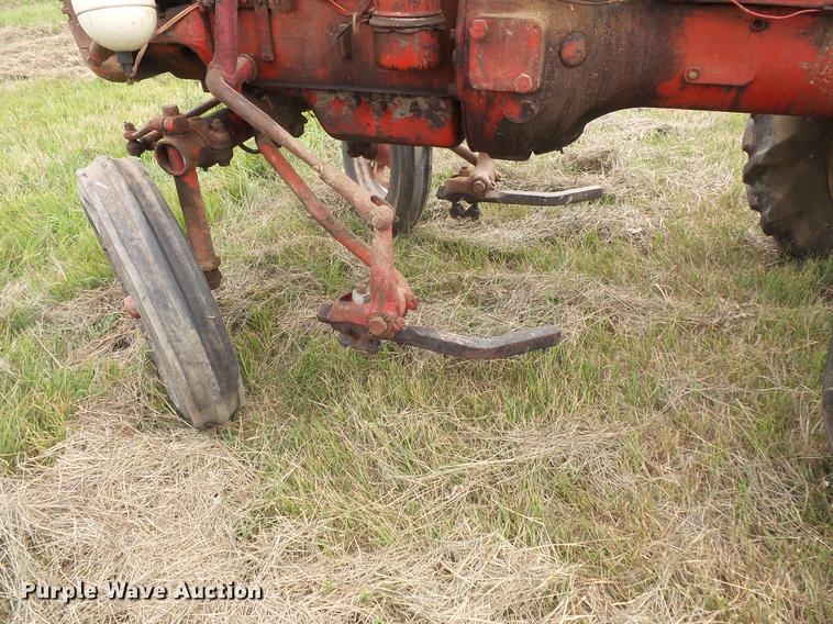 image for item EV9050 Farmall Super A tractor