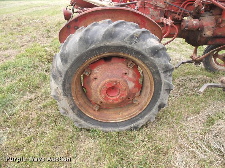 image for item EV9050 Farmall Super A tractor