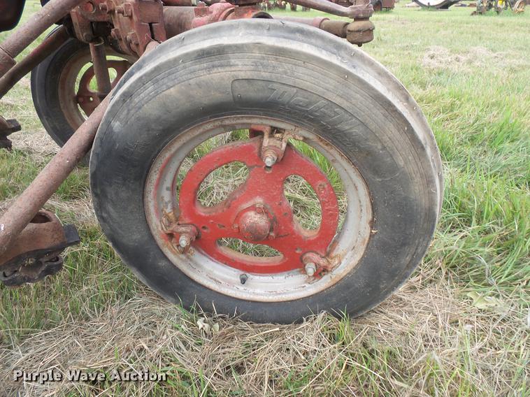 image for item EV9050 Farmall Super A tractor