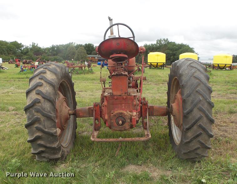 image for item EV9052 Farmall Super M-TA tractor