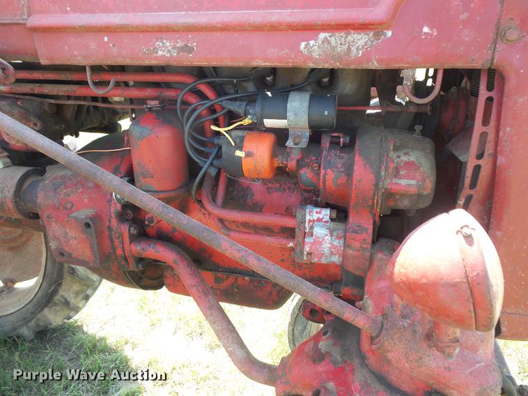image for item EV9055 Farmall tractor
