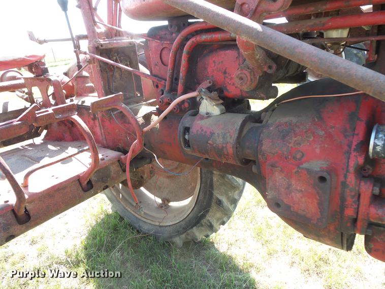 image for item EV9055 Farmall tractor