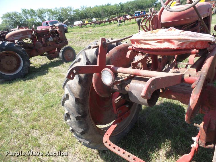 image for item EV9055 Farmall tractor