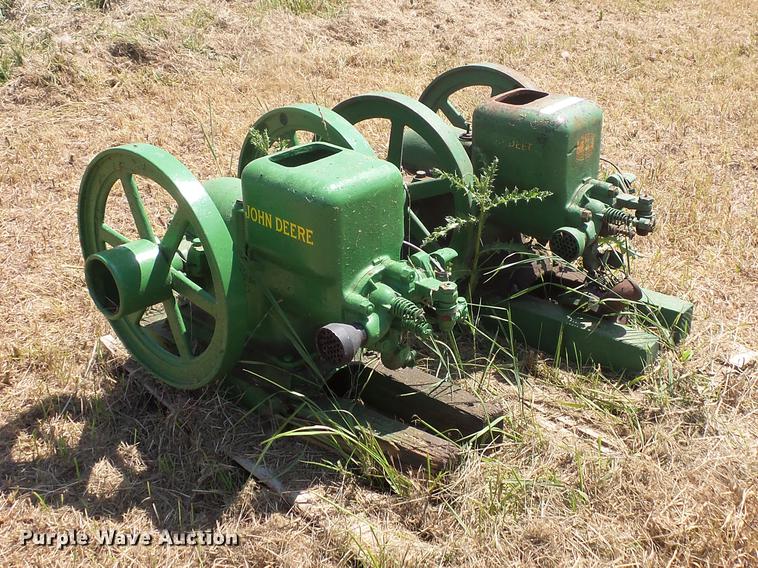 image for item EV9068 (2) John Deere hit and miss engines