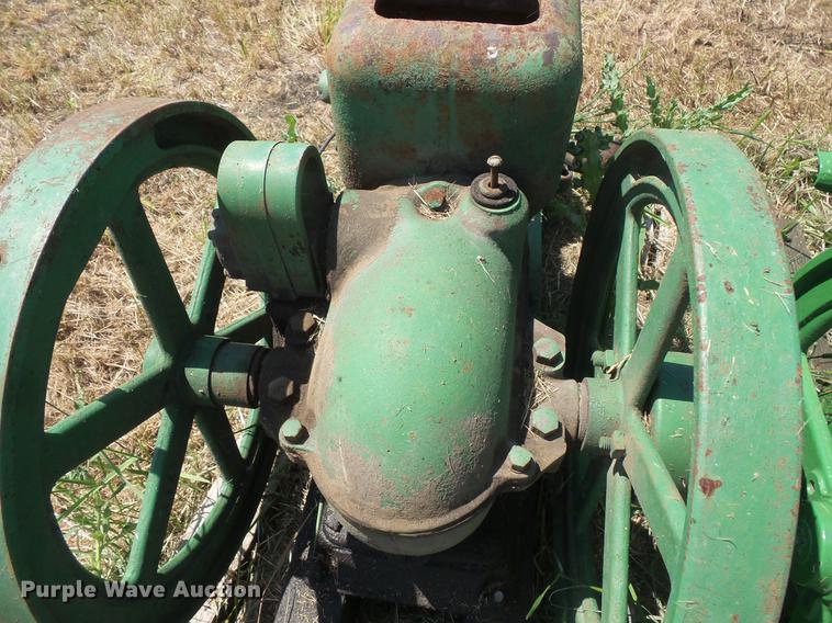 image for item EV9068 (2) John Deere hit and miss engines