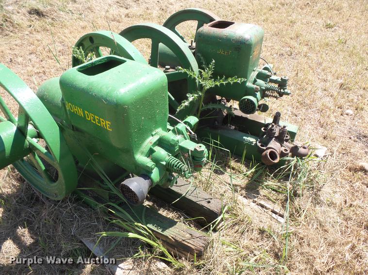 image for item EV9068 (2) John Deere hit and miss engines