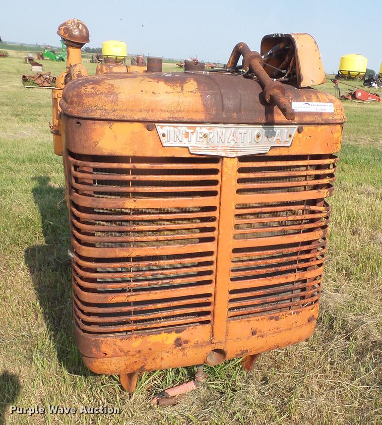 image for item EV9098 International UD16 six cylinder diesel engine