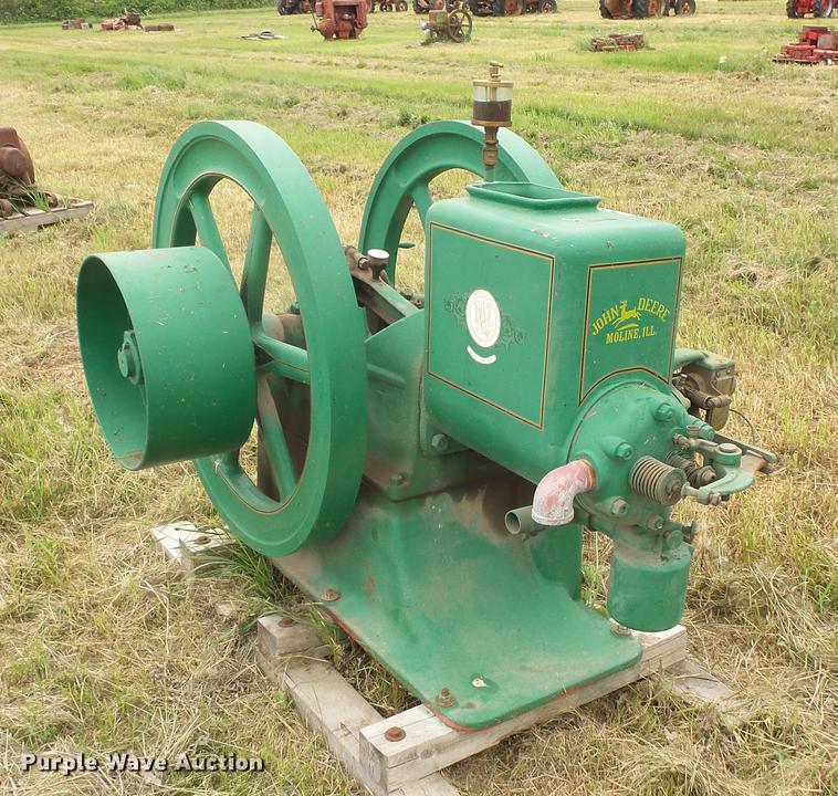 image for item EV9107 Root & Vandervoort hit and miss engine