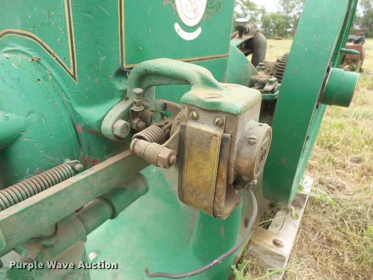 image for item EV9107 Root & Vandervoort hit and miss engine