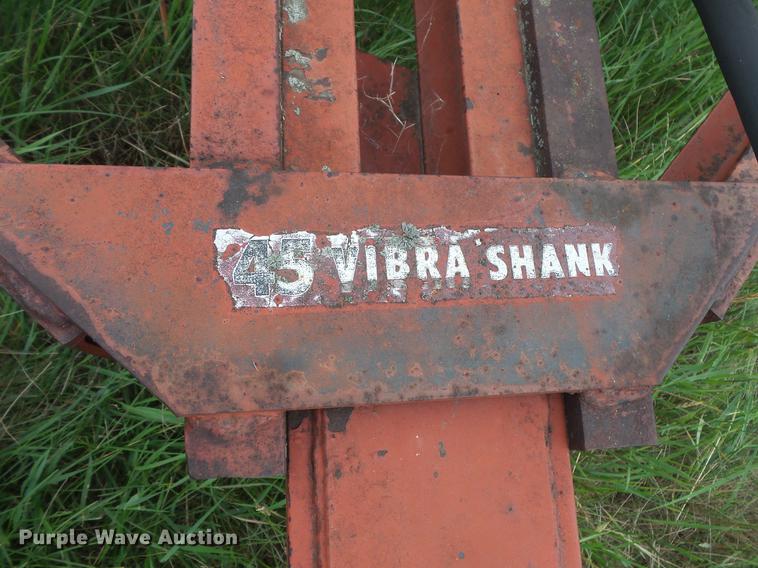 image for item EV9147 International 45 Vibra-Shank spring tooth harrow