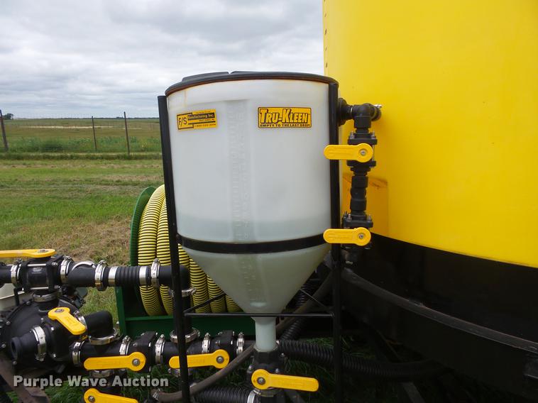 image for item EV9150 F/S Mfg. fertilizer tank caddie