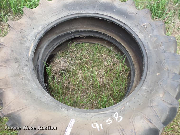 image for item EV9158 (2) Firestone 14.9-38 tires