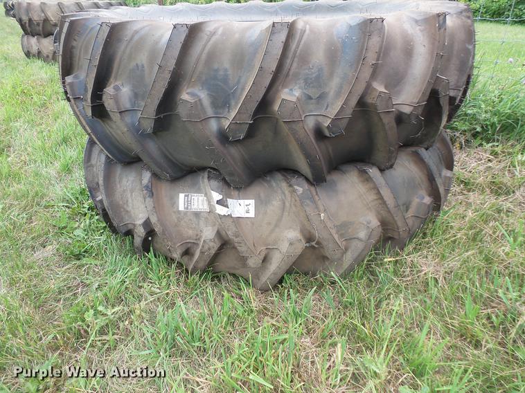 image for item EV9159 (2) Firestone 18.4-34 tires