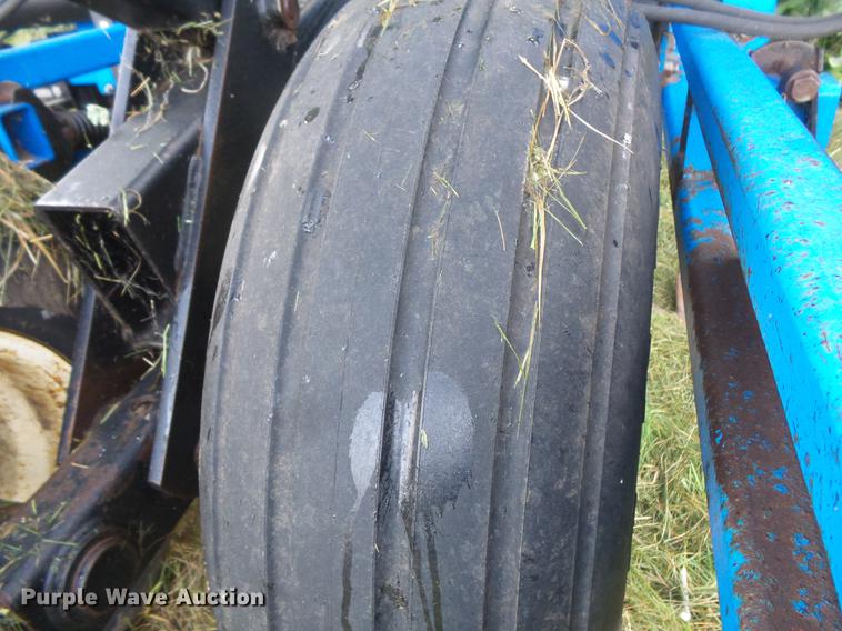 image for item EV9186 DMI Tigermate II field cultivator