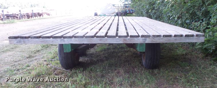 image for item EV9189 Hay wagon