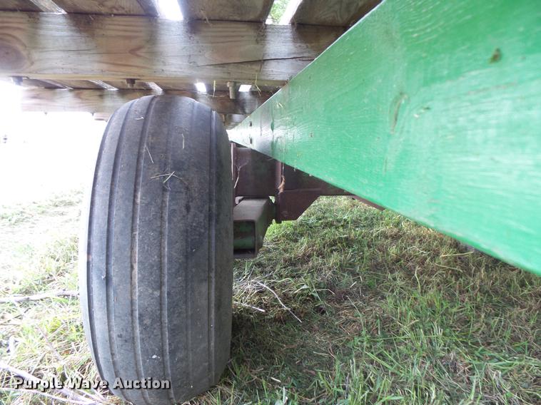 image for item EV9189 Hay wagon