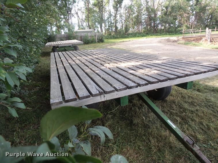 image for item EV9189 Hay wagon