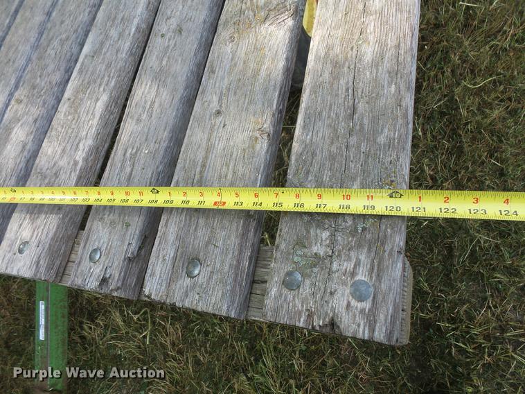 image for item EV9189 Hay wagon