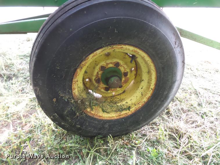 image for item EV9189 Hay wagon