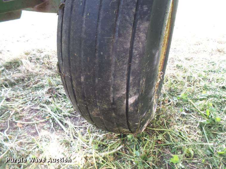 image for item EV9189 Hay wagon