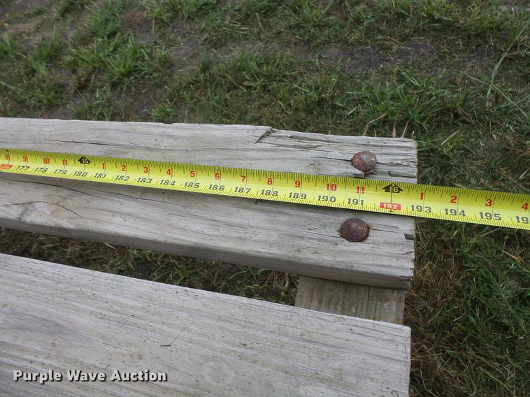 image for item EV9190 Hay wagon