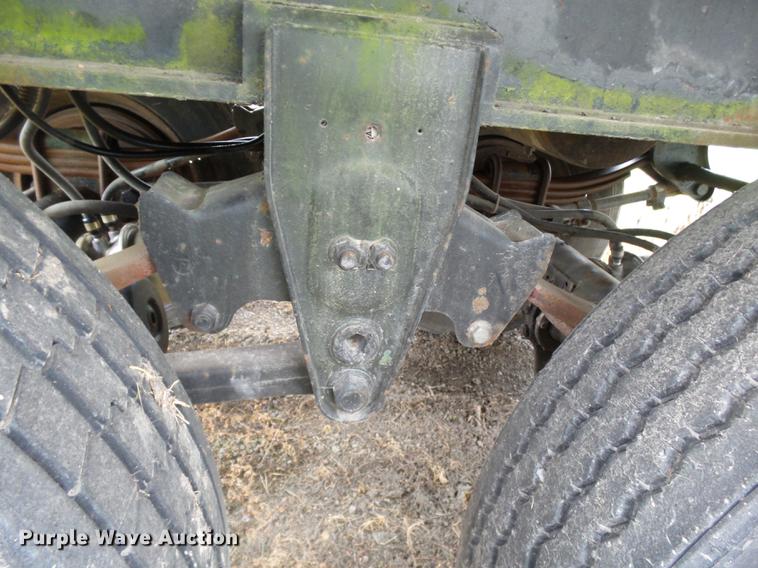 image for item DB7061 1977 Dorsey flatbed trailer