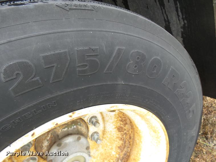 image for item DB7061 1977 Dorsey flatbed trailer