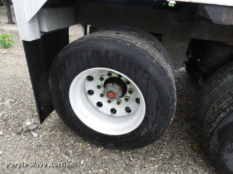 image for item DB7064 2008 Timpte double hopper grain trailer