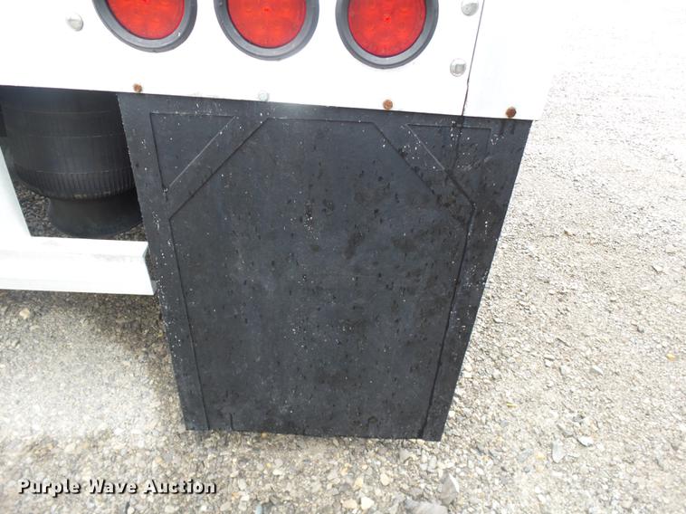 image for item DB7064 2008 Timpte double hopper grain trailer