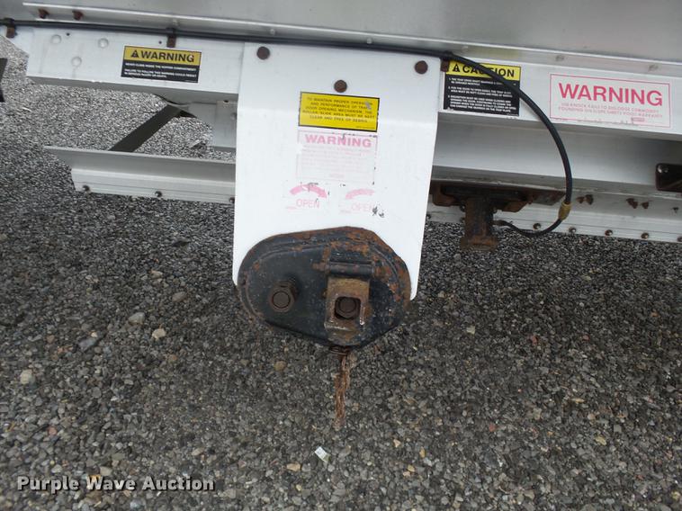 image for item DB7064 2008 Timpte double hopper grain trailer