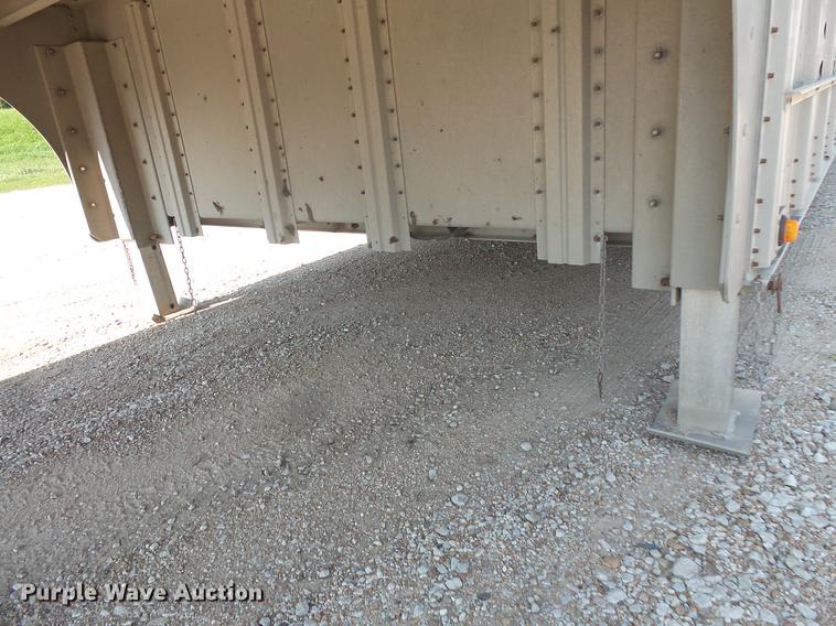 image for item DC4699 2005 Chaparral livestock