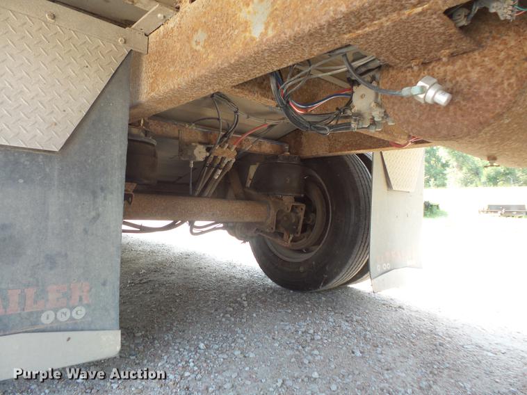 image for item DC4699 2005 Chaparral livestock