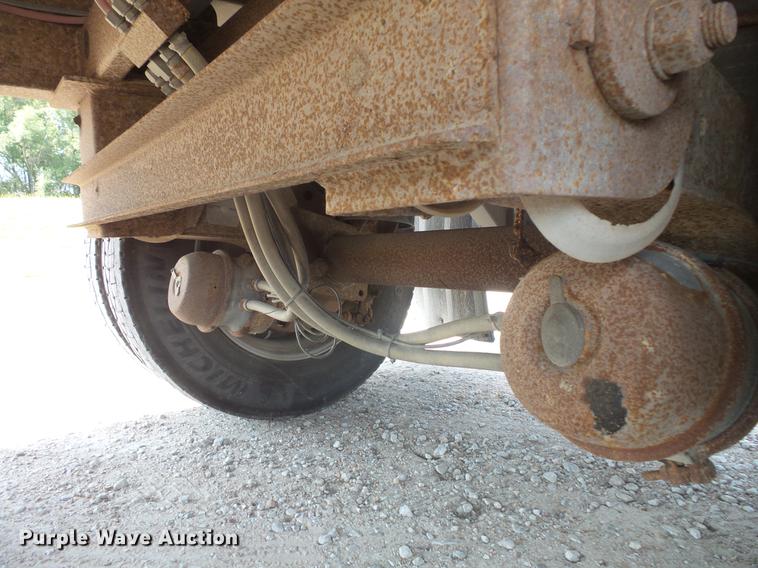 image for item DC4699 2005 Chaparral livestock