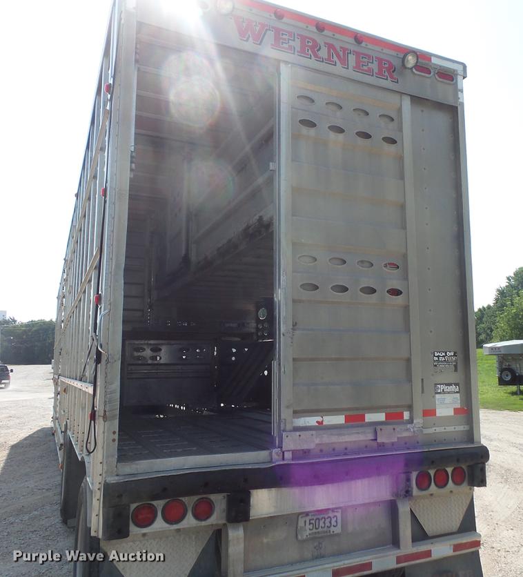 image for item DC4699 2005 Chaparral livestock