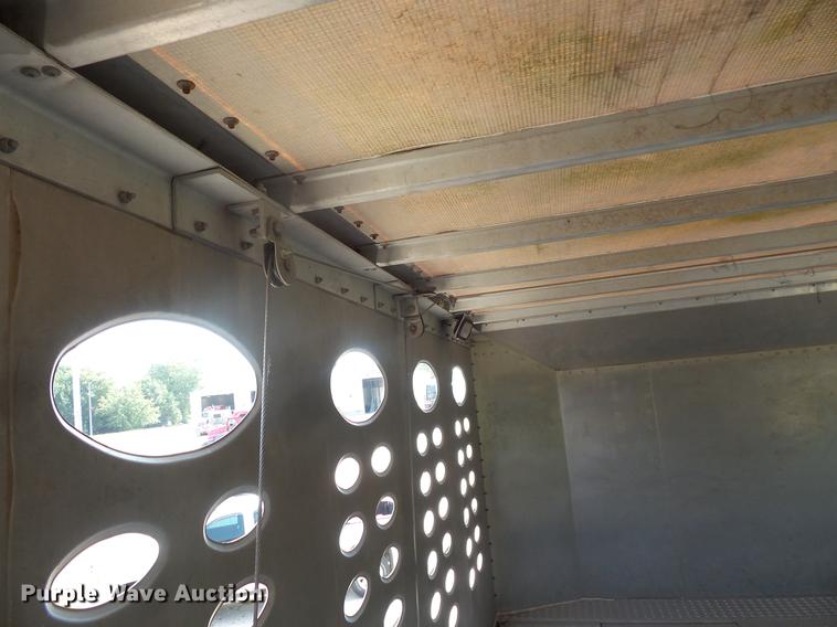 image for item DC4699 2005 Chaparral livestock