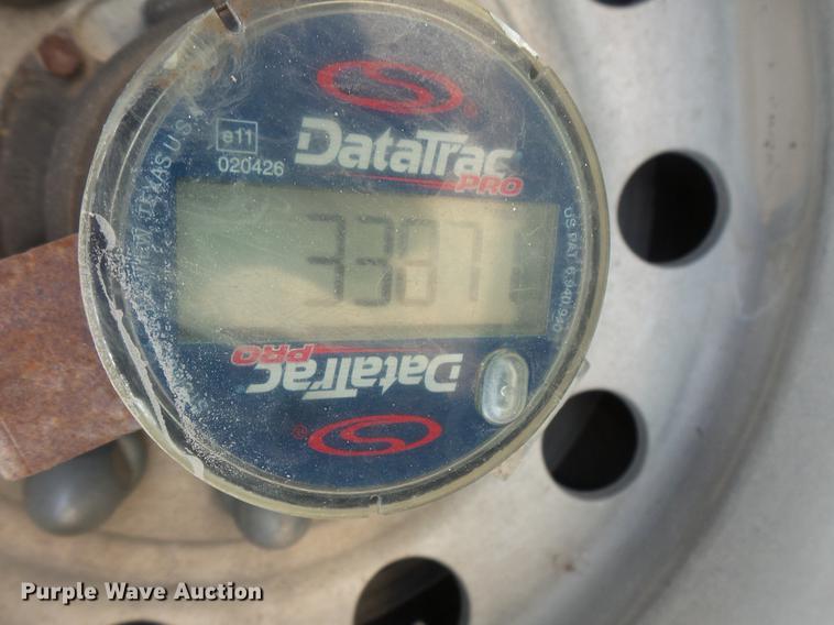 image for item DC4699 2005 Chaparral livestock